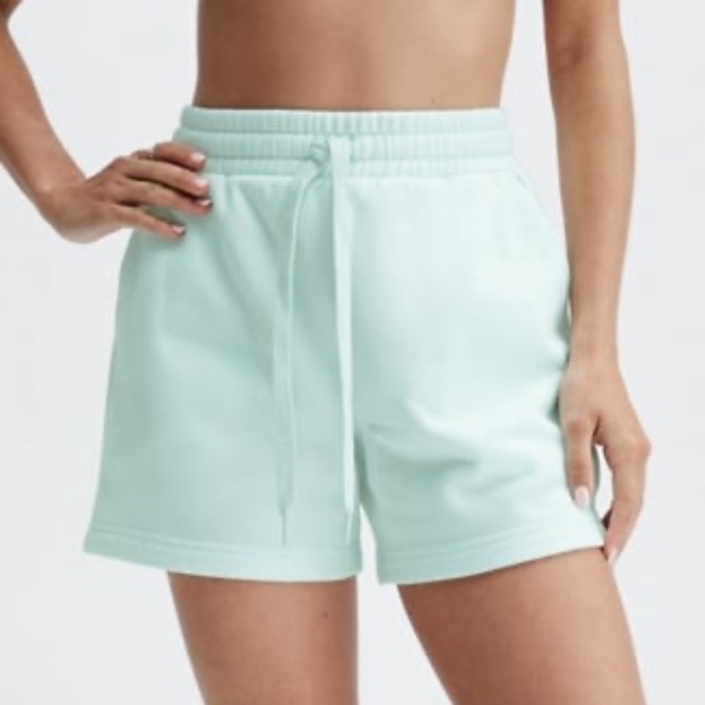 Sweatshorts - Size Medium